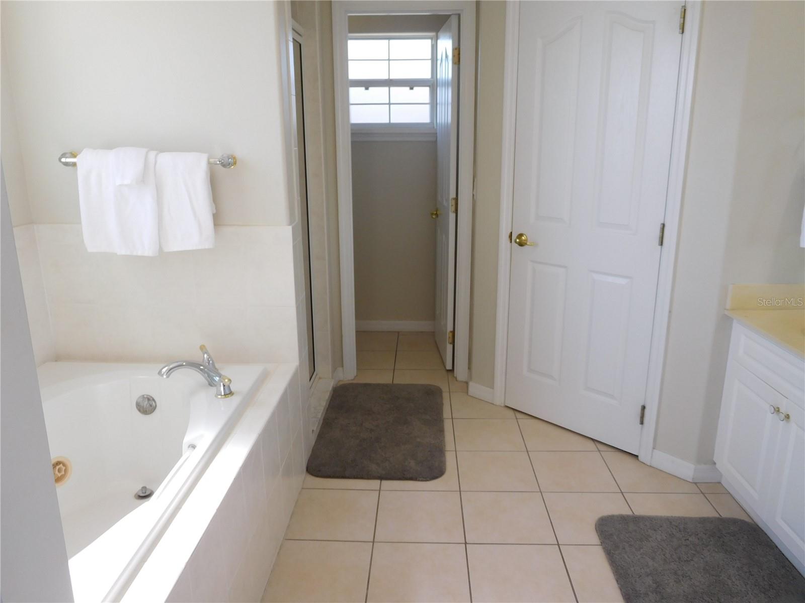 422 VISTA DR, DAVENPORT, FL — photo 21