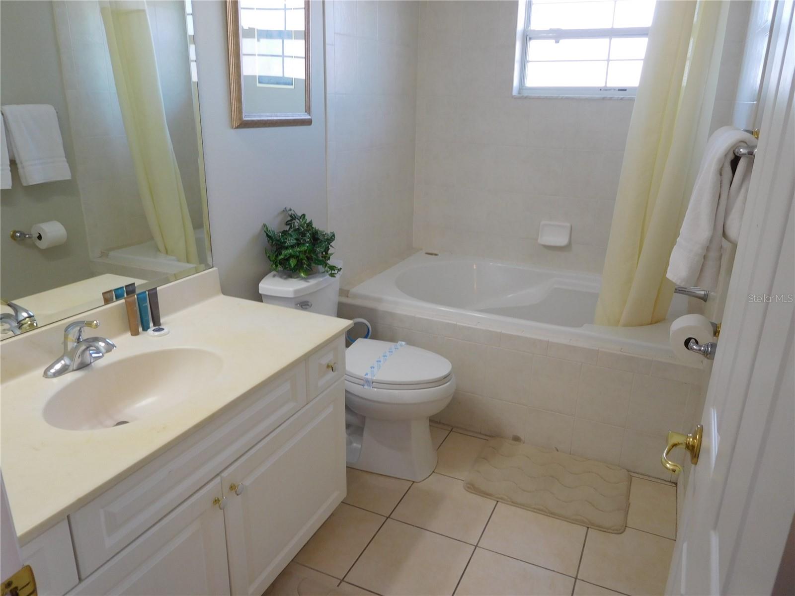 422 VISTA DR, DAVENPORT, FL — photo 29