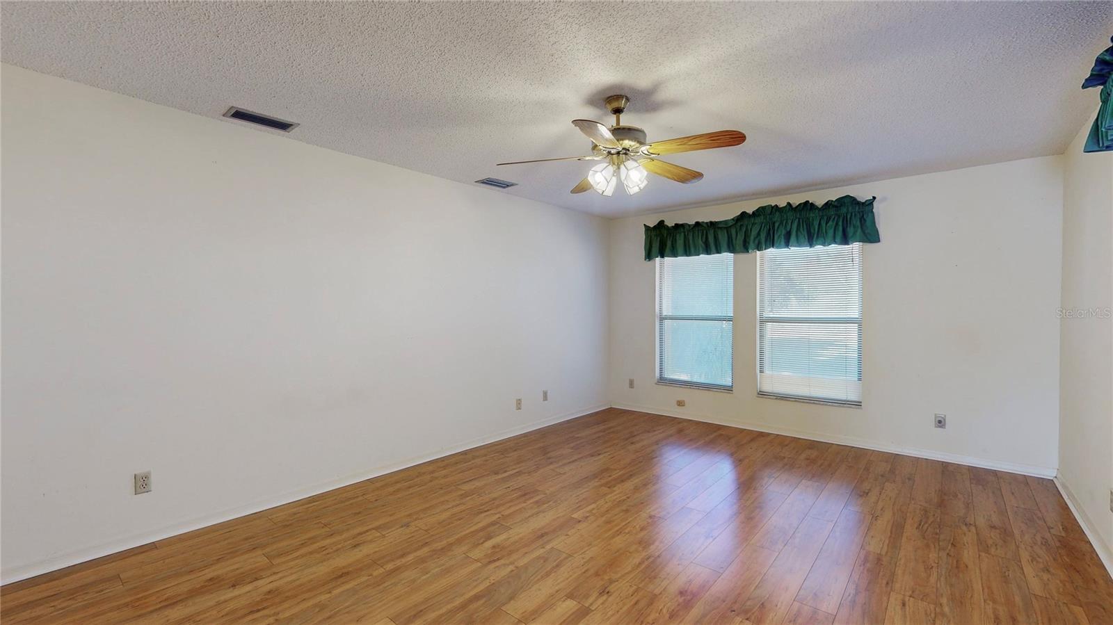 13 HERMOSA DR, EUSTIS, FL — photo 24