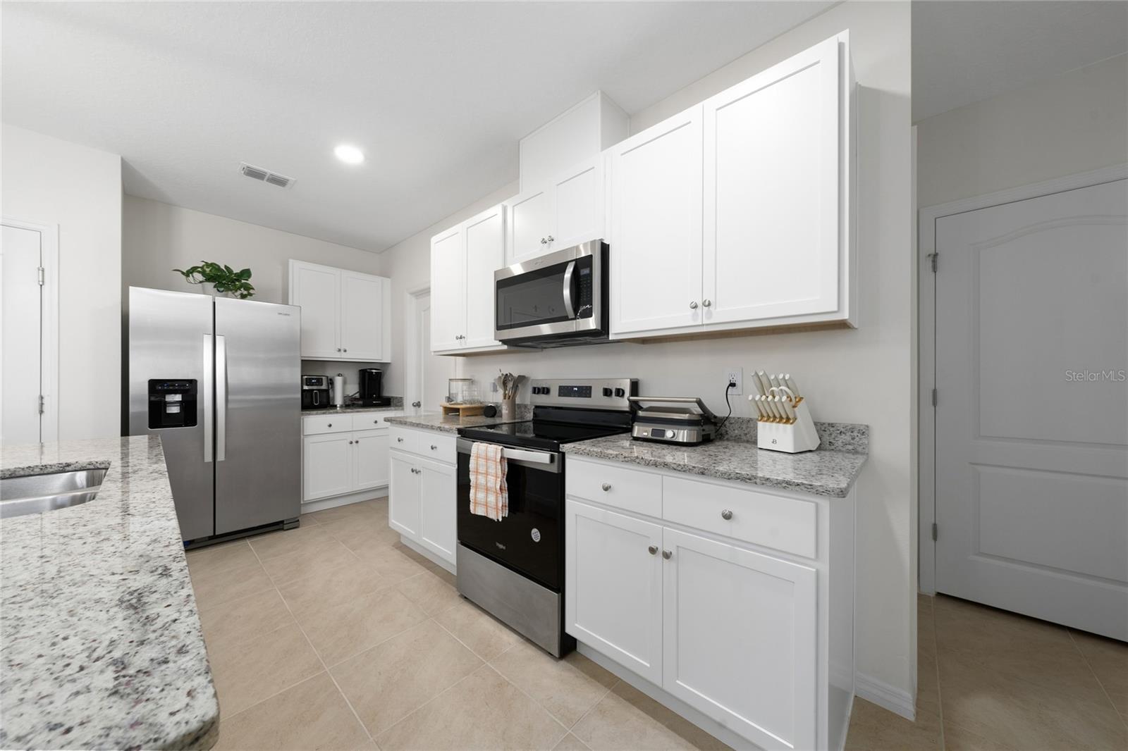 2815 MOULIN RD, DAVENPORT, FL — photo 12