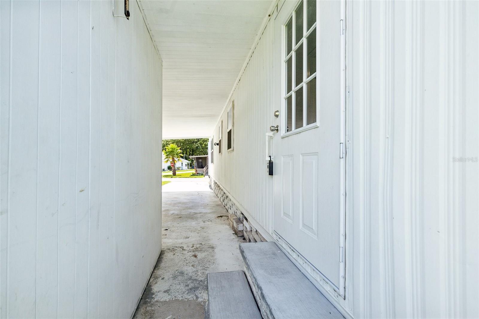 1600 OLD COACHMAN RD #303, CLEARWATER, FL — photo 24