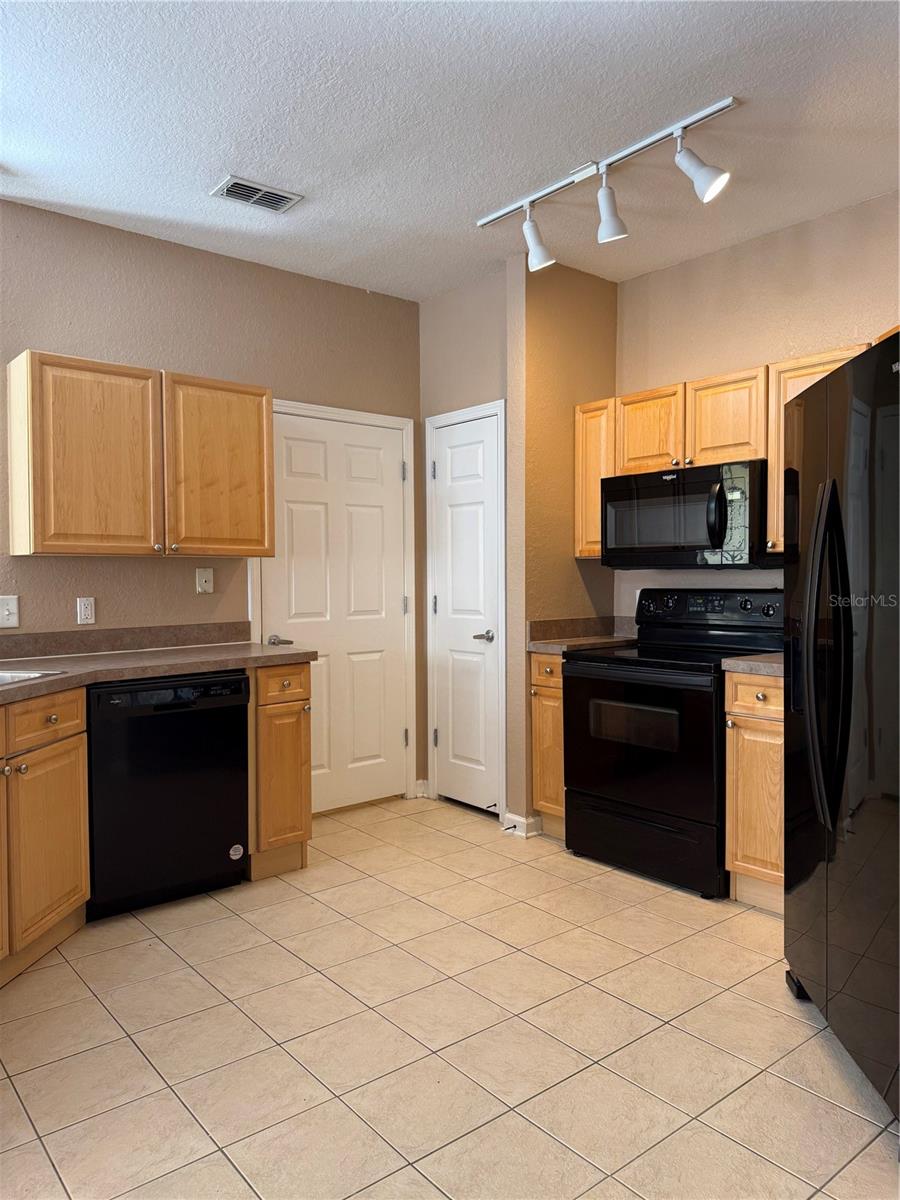 413 TERRACE RIDGE CIR #413, DAVENPORT, FL — photo 10