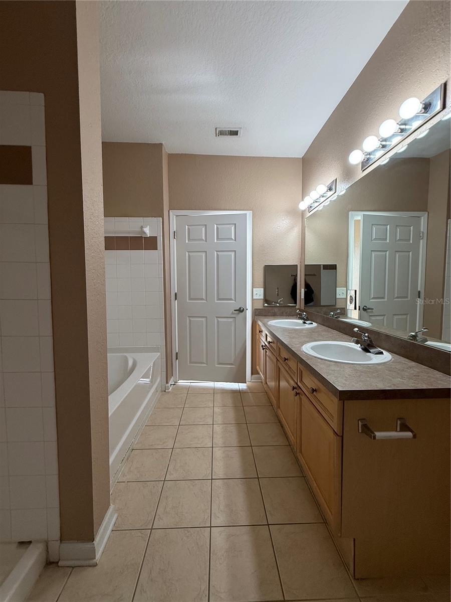 413 TERRACE RIDGE CIR #413, DAVENPORT, FL — photo 45