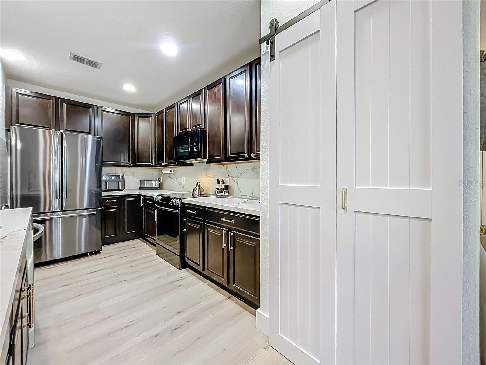 9219 CANNA ST, PORT CHARLOTTE, FL — photo 11