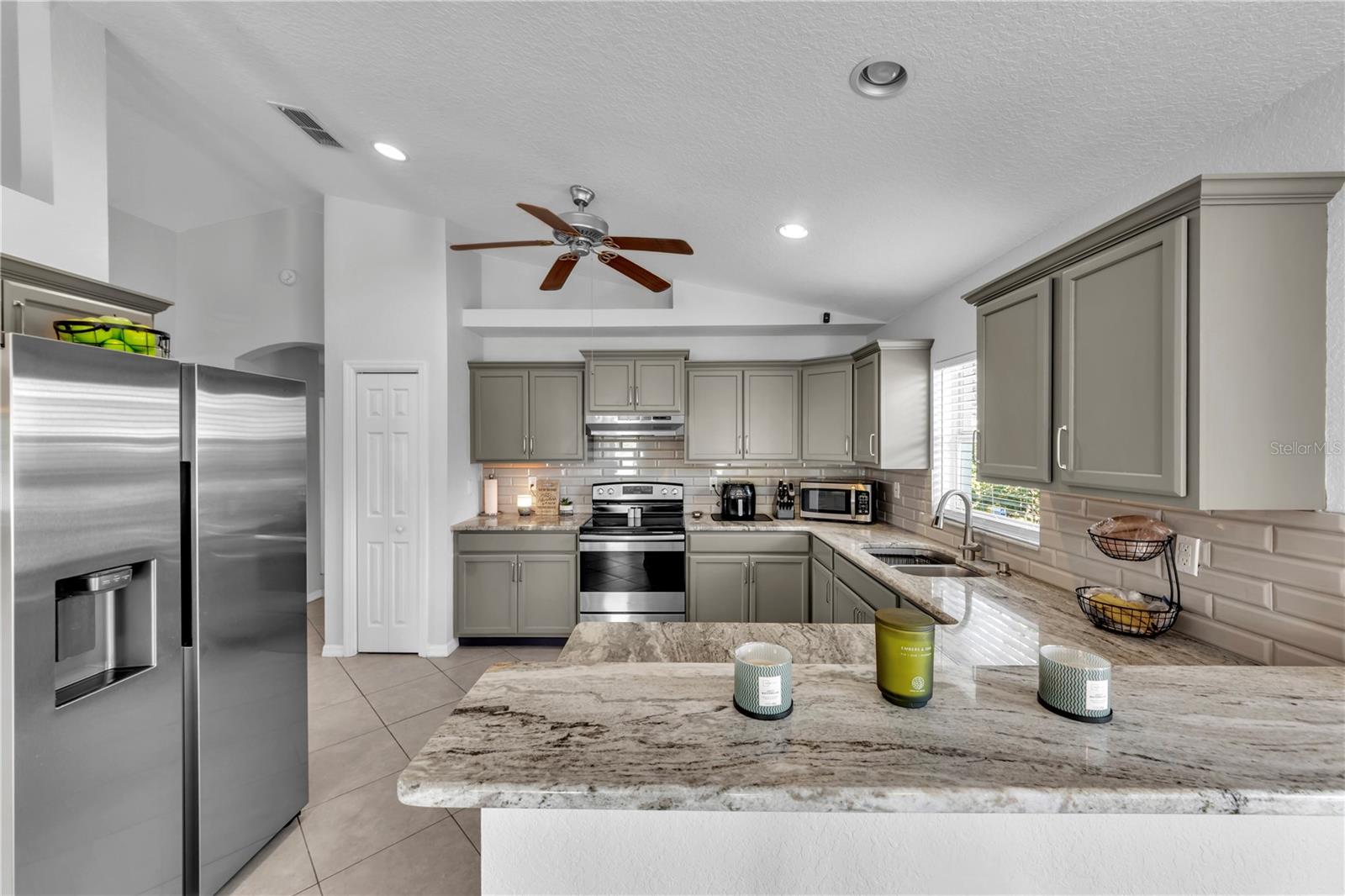 2278 PINTA AVE, SPRING HILL, FL — photo 24