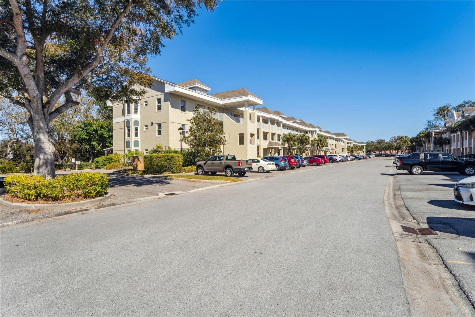 2210 UTOPIAN DR E #201, CLEARWATER, FL