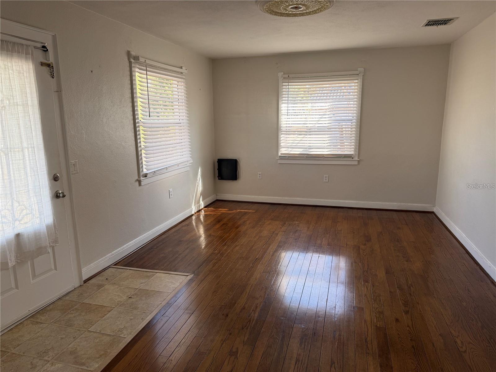 5335 6TH ST, ZEPHYRHILLS, FL — photo 10