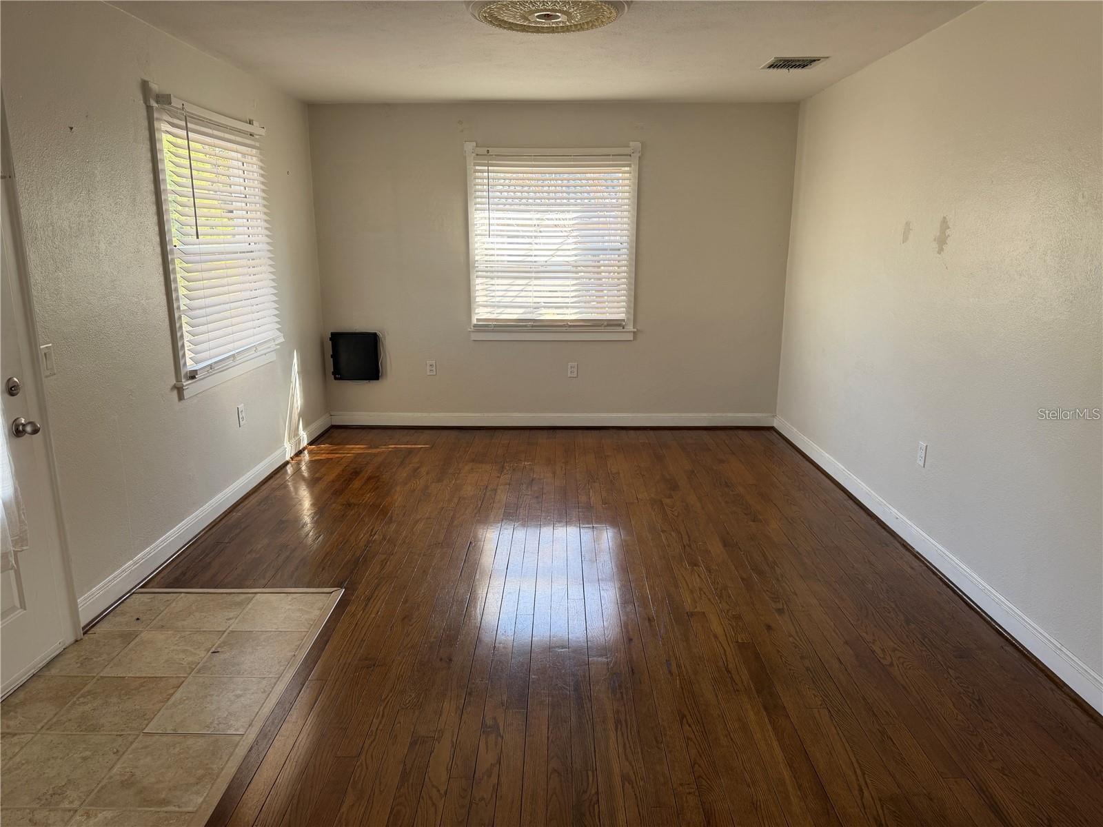 5335 6TH ST, ZEPHYRHILLS, FL — photo 11