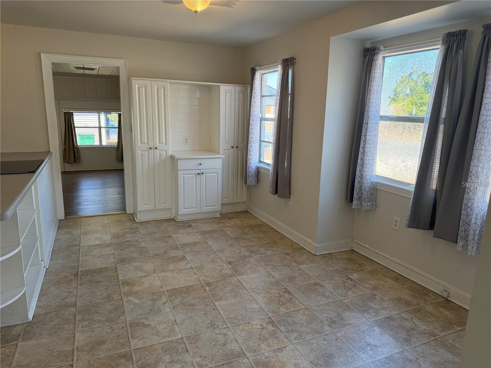 5335 6TH ST, ZEPHYRHILLS, FL — photo 22