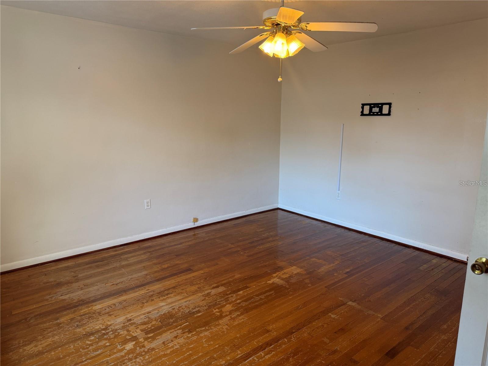 5335 6TH ST, ZEPHYRHILLS, FL — photo 30