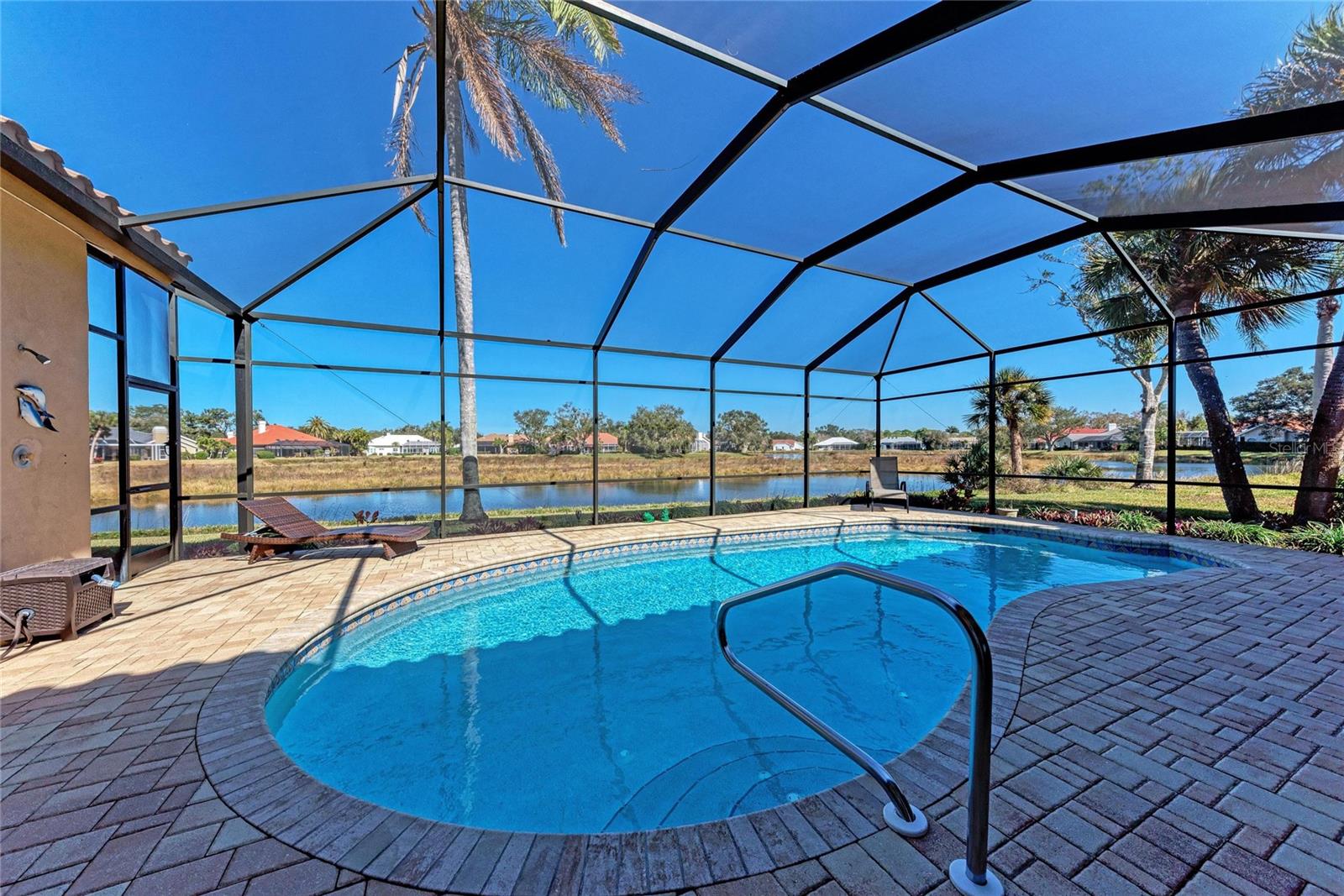8383 CYPRESS HOLLOW DR, SARASOTA, FL — photo 5