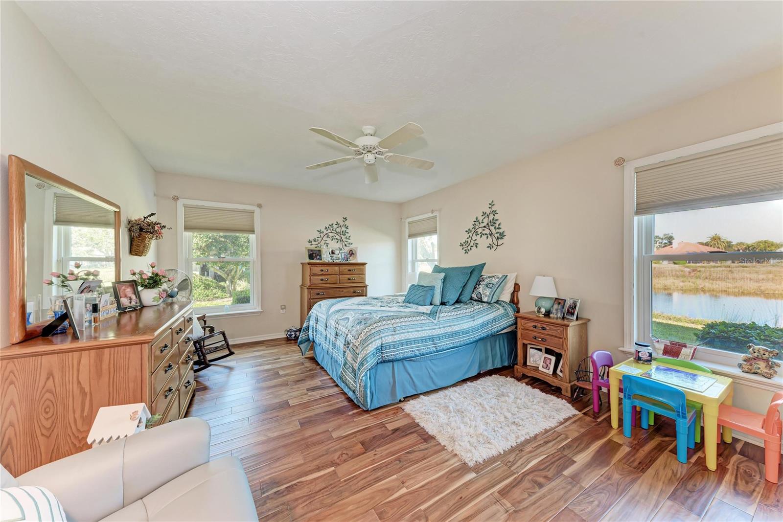 8383 CYPRESS HOLLOW DR, SARASOTA, FL — photo 37