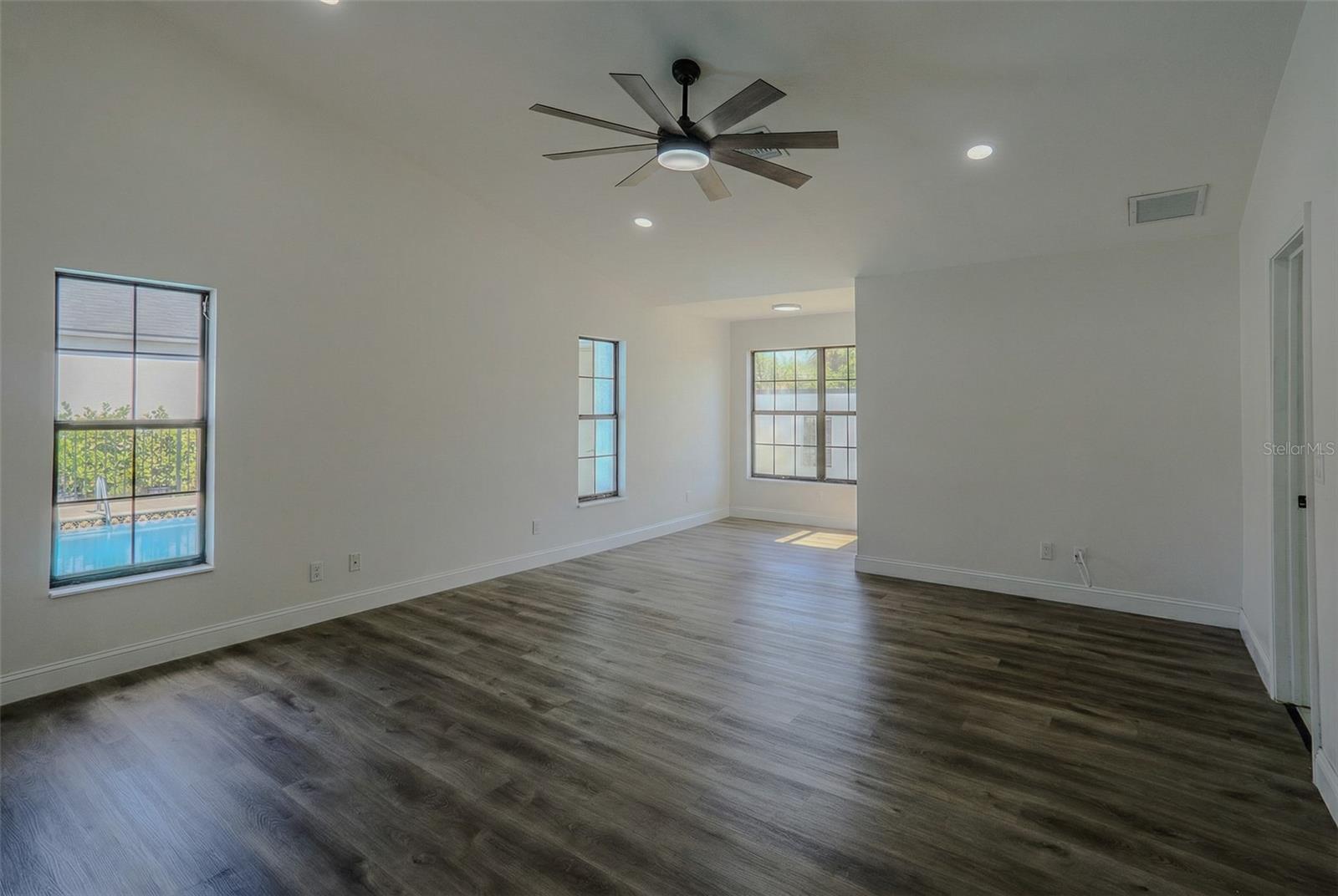 599 CAROLINA AVE, FORT MYERS, FL — photo 25