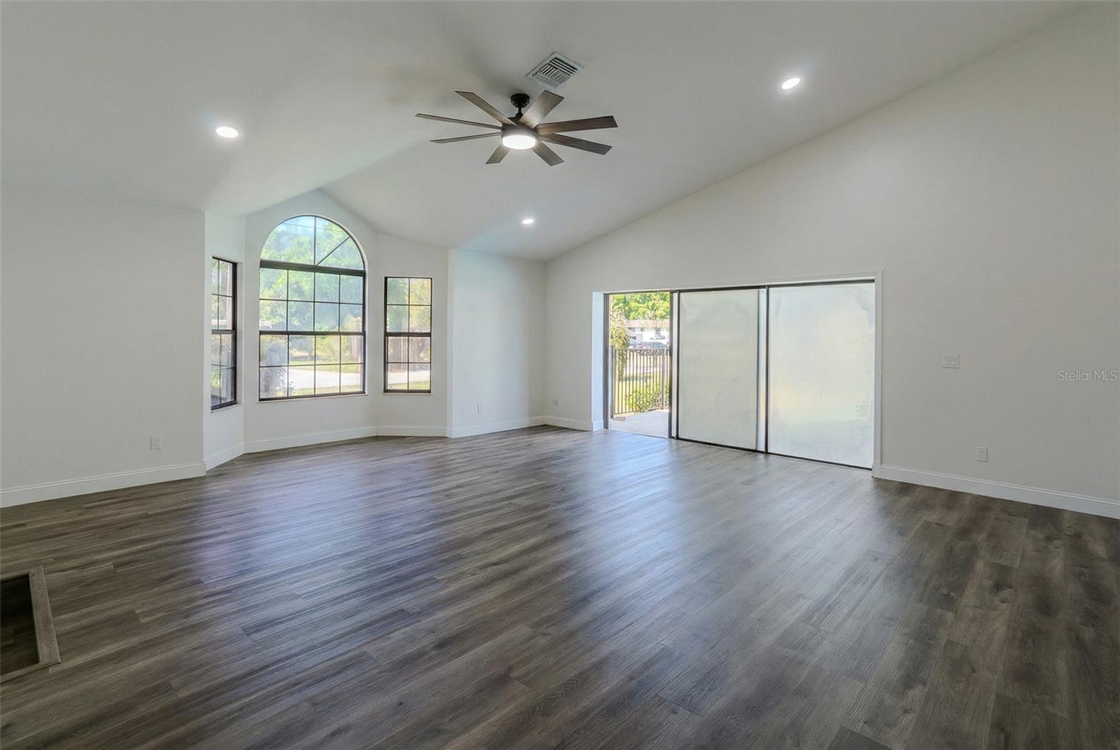 599 CAROLINA AVE, FORT MYERS, FL — photo 33