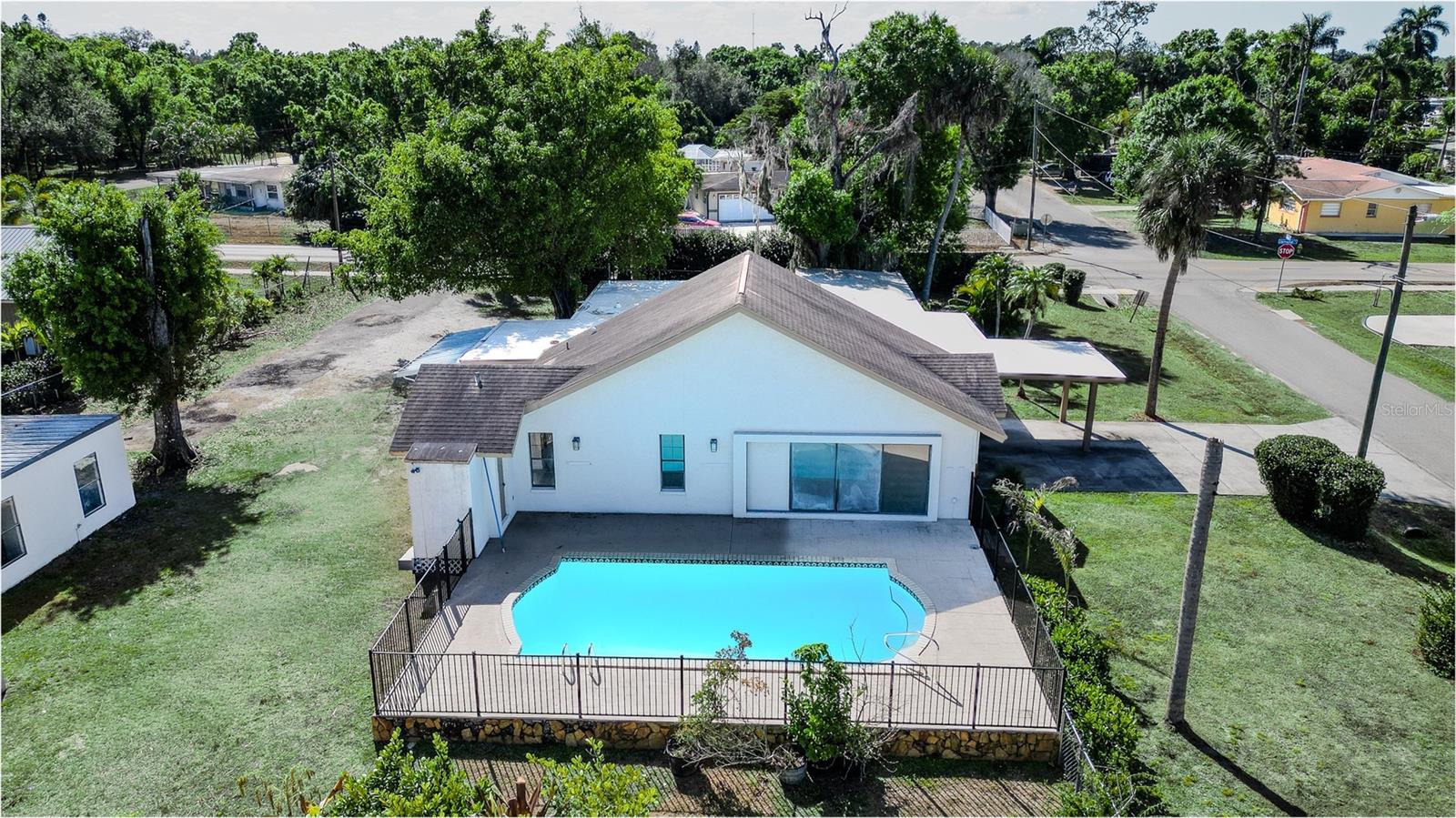 599 CAROLINA AVE, FORT MYERS, FL — photo 55