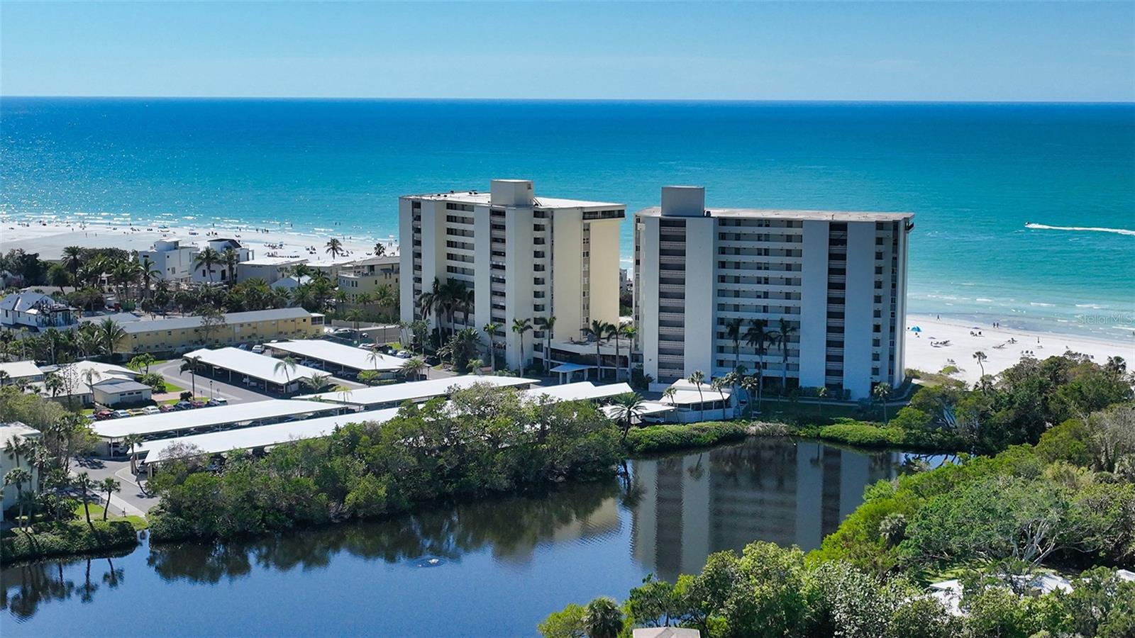 19 WHISPERING SANDS DR #204, SARASOTA, FL