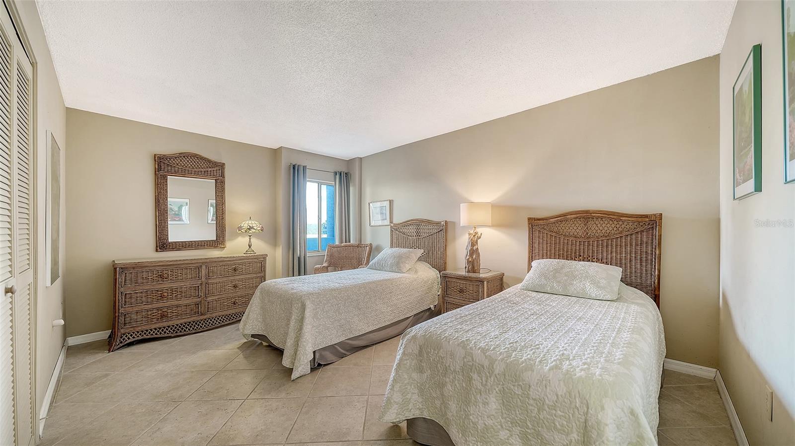 19 WHISPERING SANDS DR #204, SARASOTA, FL — photo 33