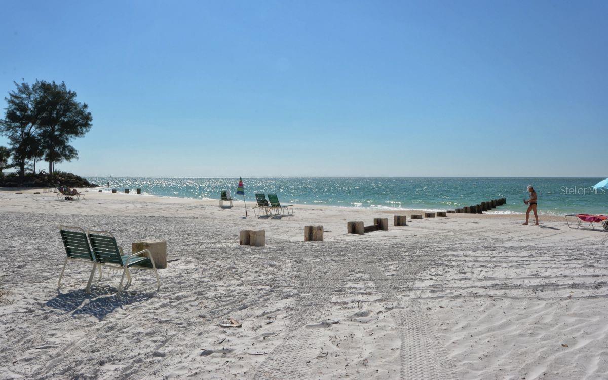 19 WHISPERING SANDS DR #204, SARASOTA, FL — photo 48