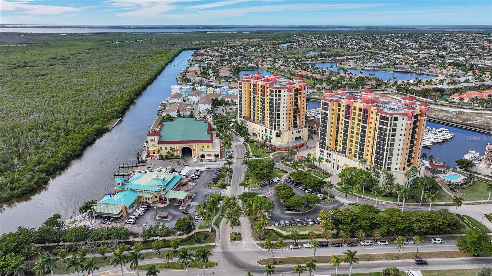 5781 CAPE HARBOUR DR #809, CAPE CORAL, FL — photo 32