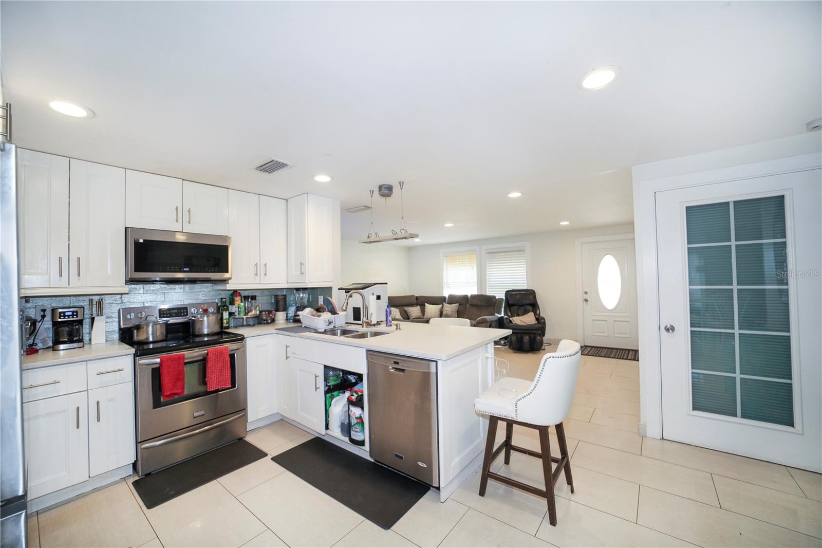 2653 22ND ST, SARASOTA, FL — photo 8