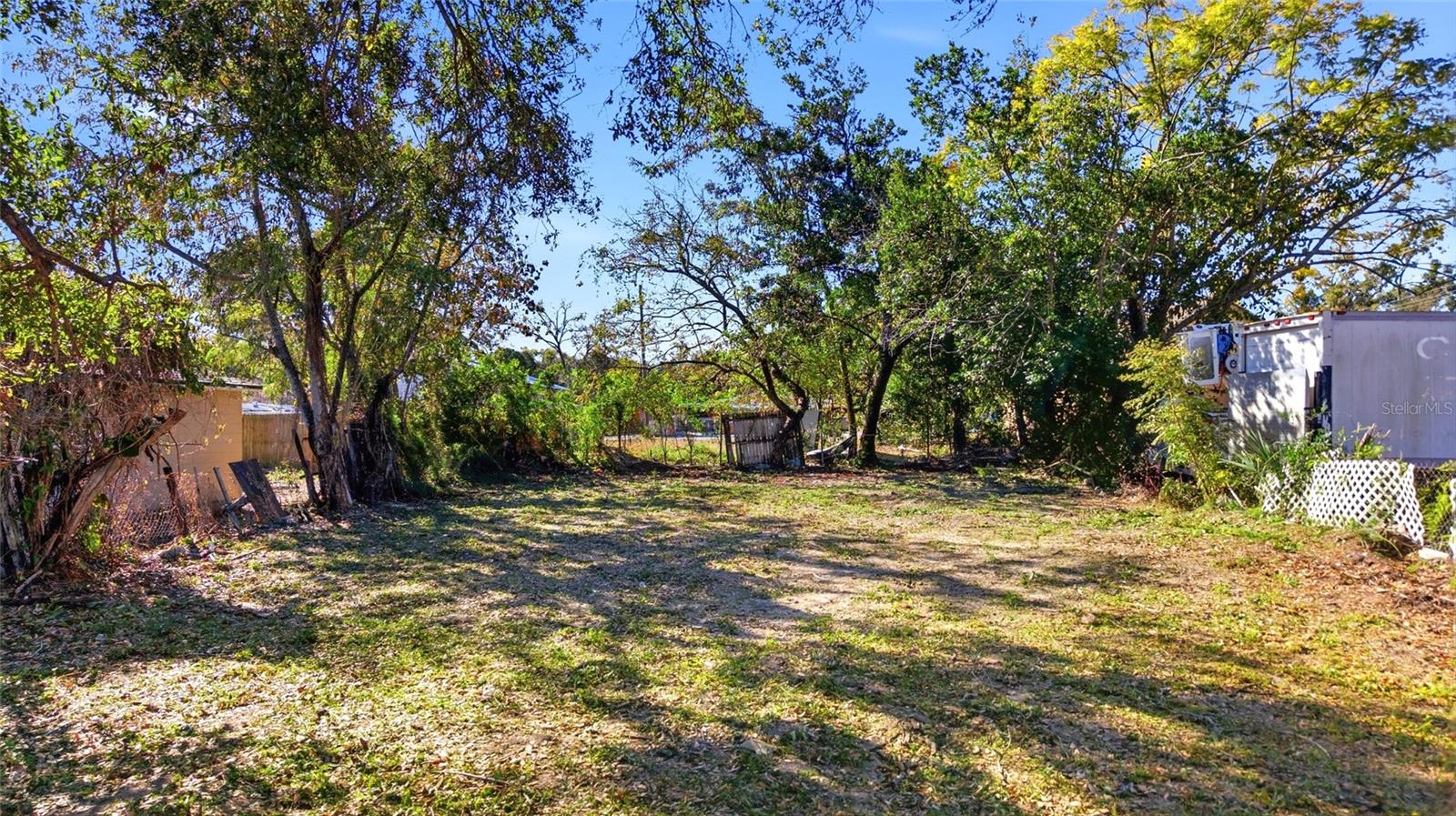 3405 E POWHATAN AVE, TAMPA, FL — photo 9