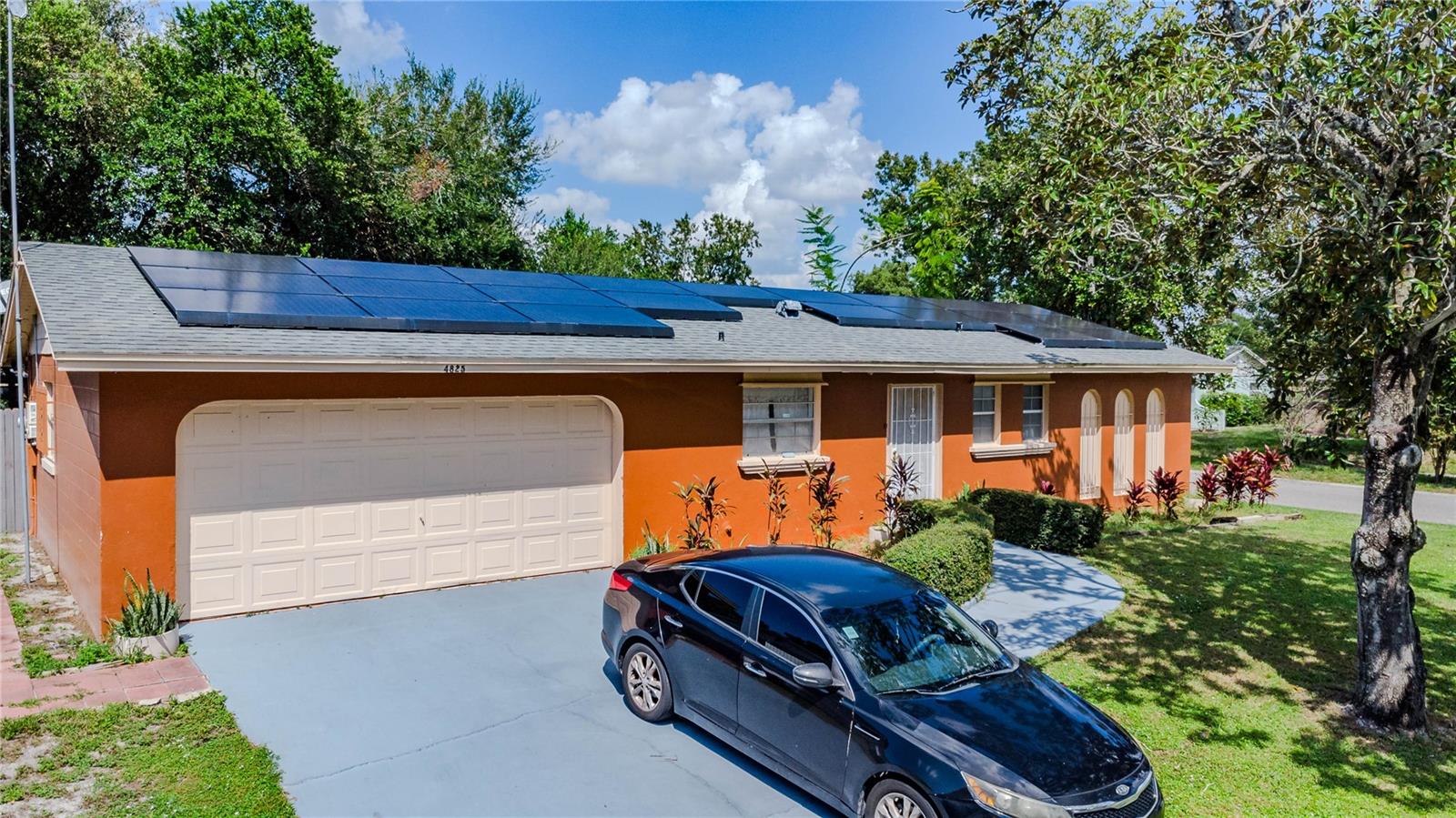 4825 VICTORY DR, ORLANDO, FL