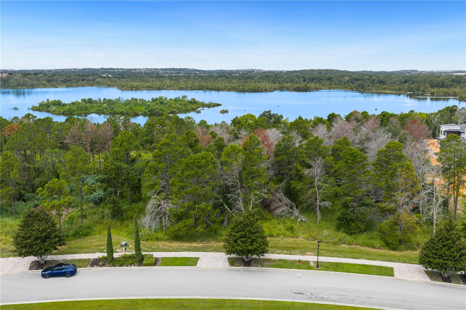 16409 PENDIO DR, MONTVERDE, FL