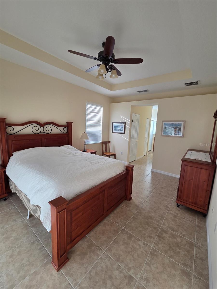 527 SAFE HARBOR DR, EDGEWATER, FL — photo 11