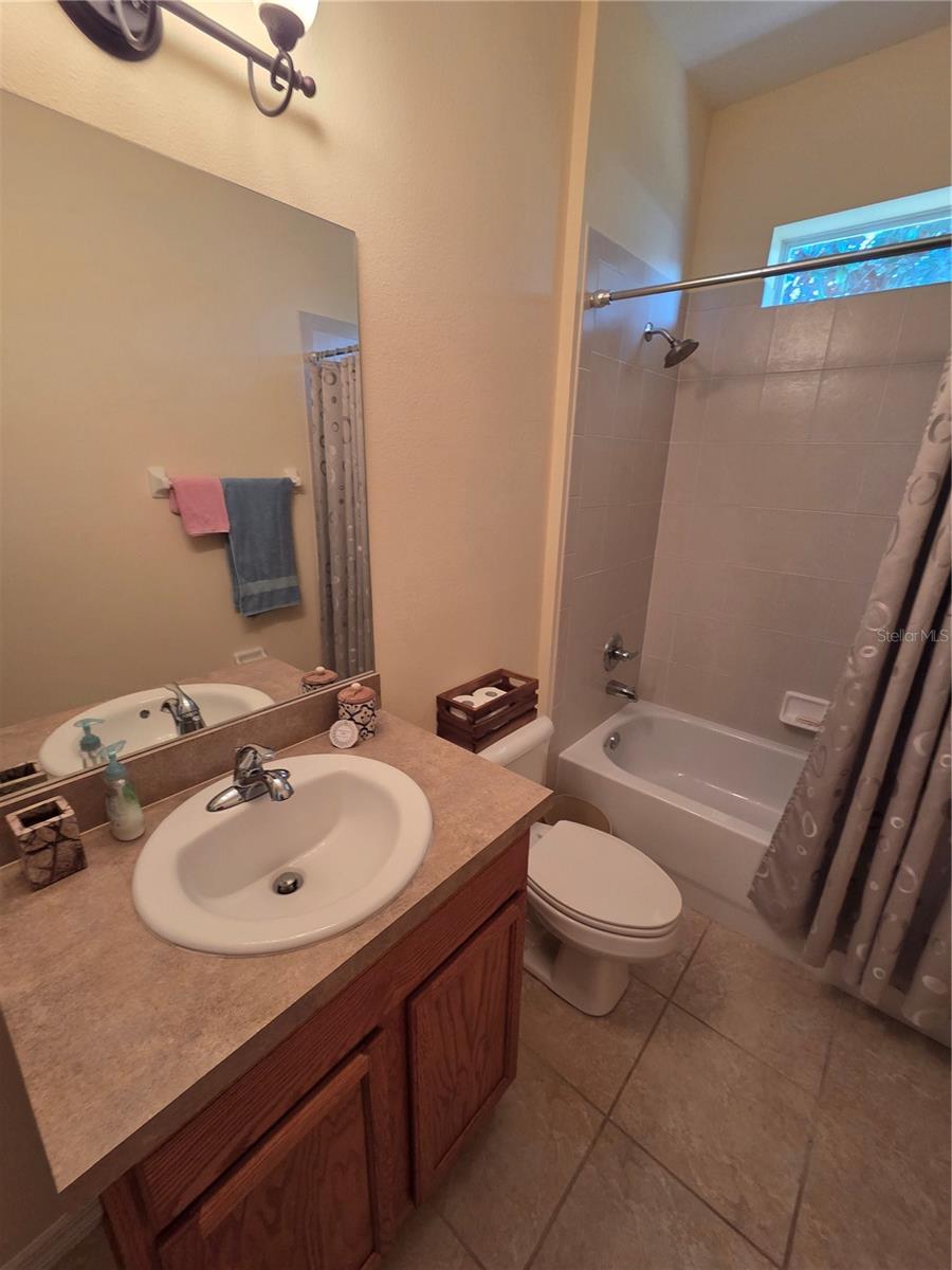 527 SAFE HARBOR DR, EDGEWATER, FL — photo 18