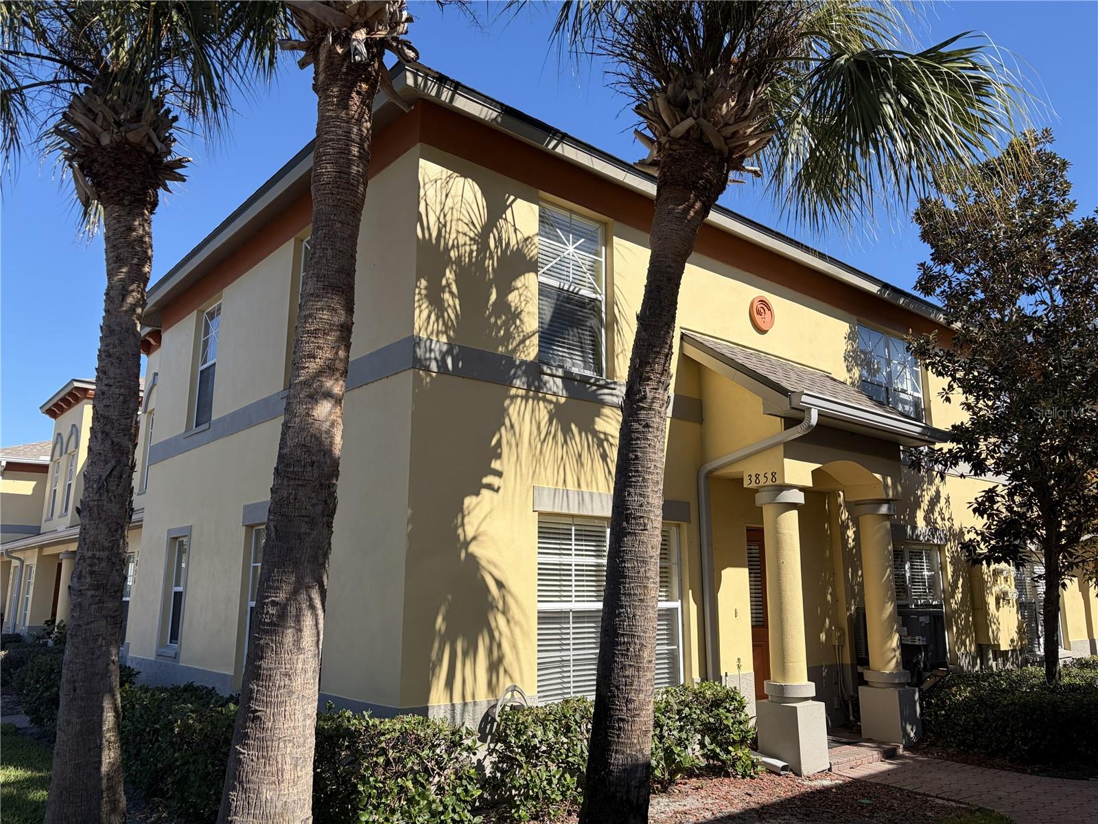 3858 ISLAND WAY, ST PETERSBURG, FL