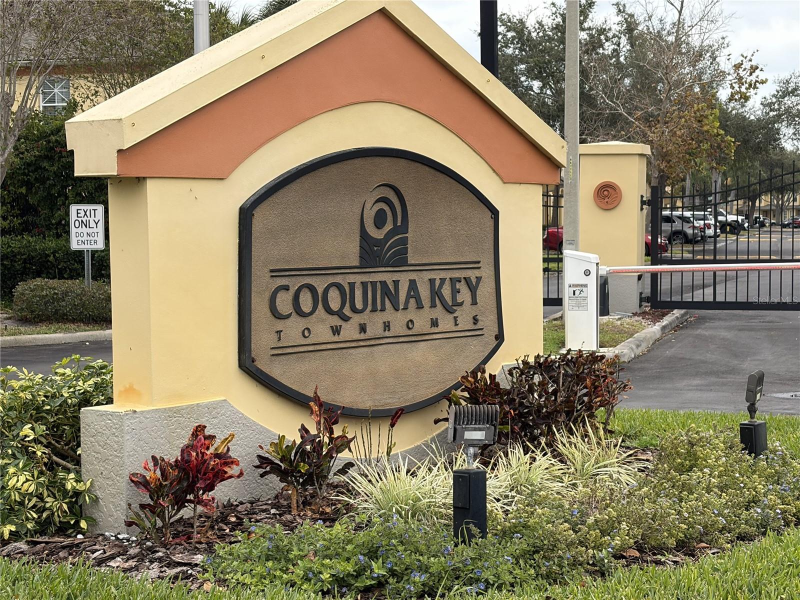 3858 ISLAND WAY, ST PETERSBURG, FL — photo 21