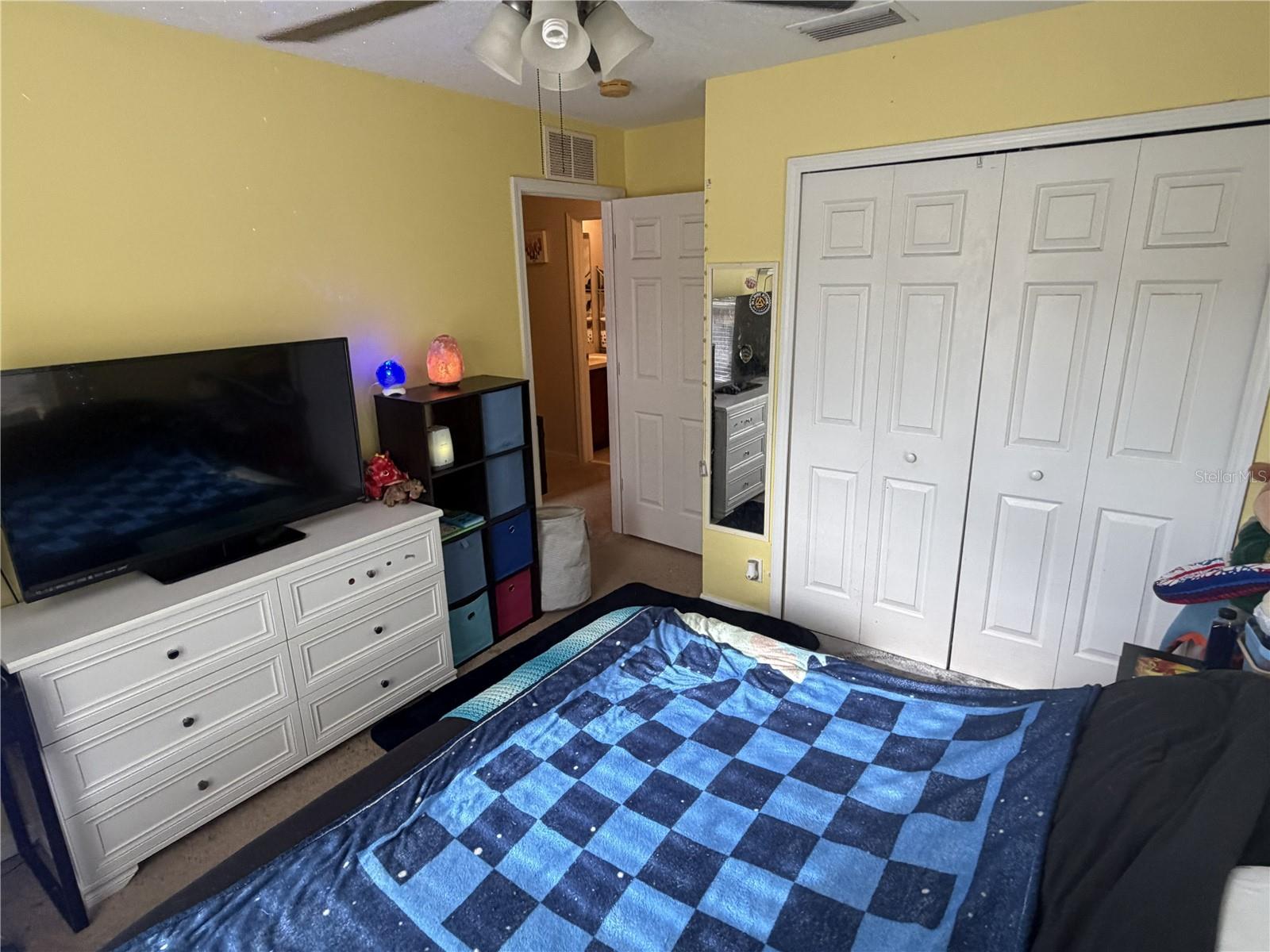 3858 ISLAND WAY, ST PETERSBURG, FL — photo 16