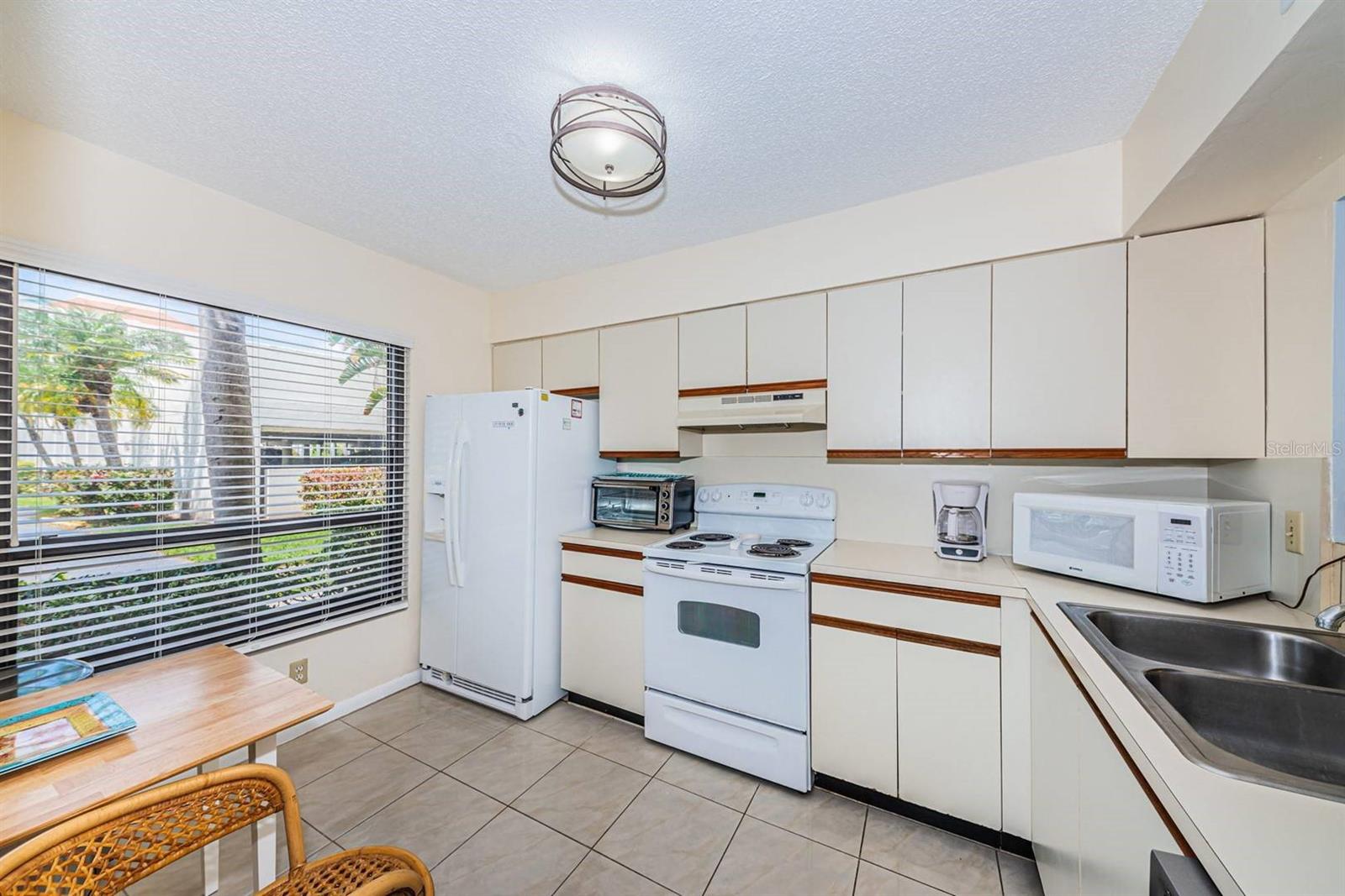 6294 BAHIA DEL MAR CIR #114, ST PETERSBURG, FL — photo 8