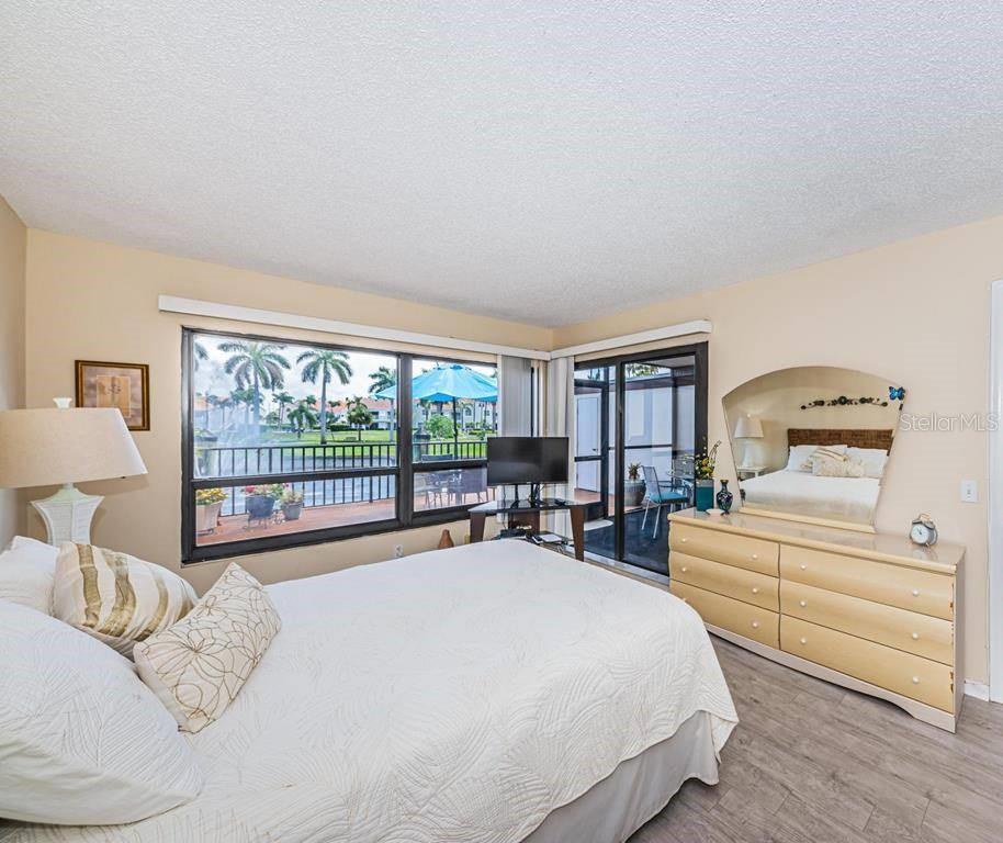 6294 BAHIA DEL MAR CIR #114, ST PETERSBURG, FL — photo 9