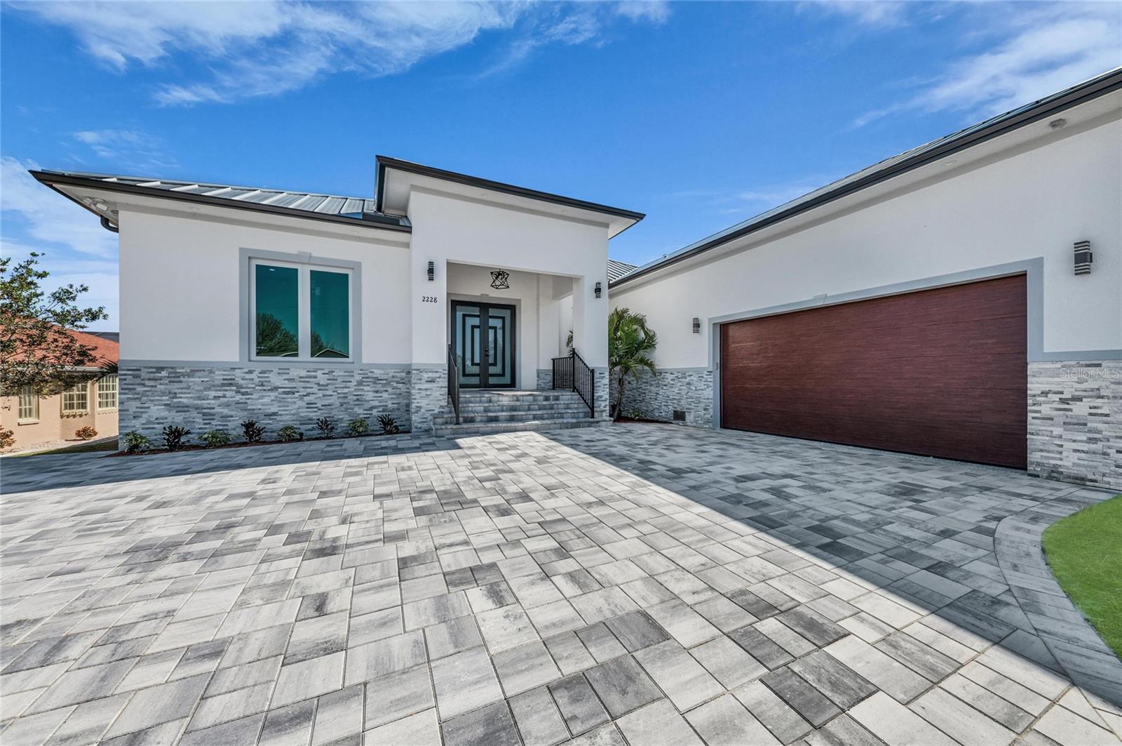 2228 HARBOUR DR, PUNTA GORDA, FL — photo 3