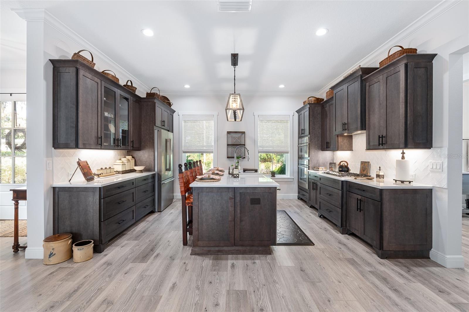 622 W 11TH AVE, MOUNT DORA, FL — photo 39
