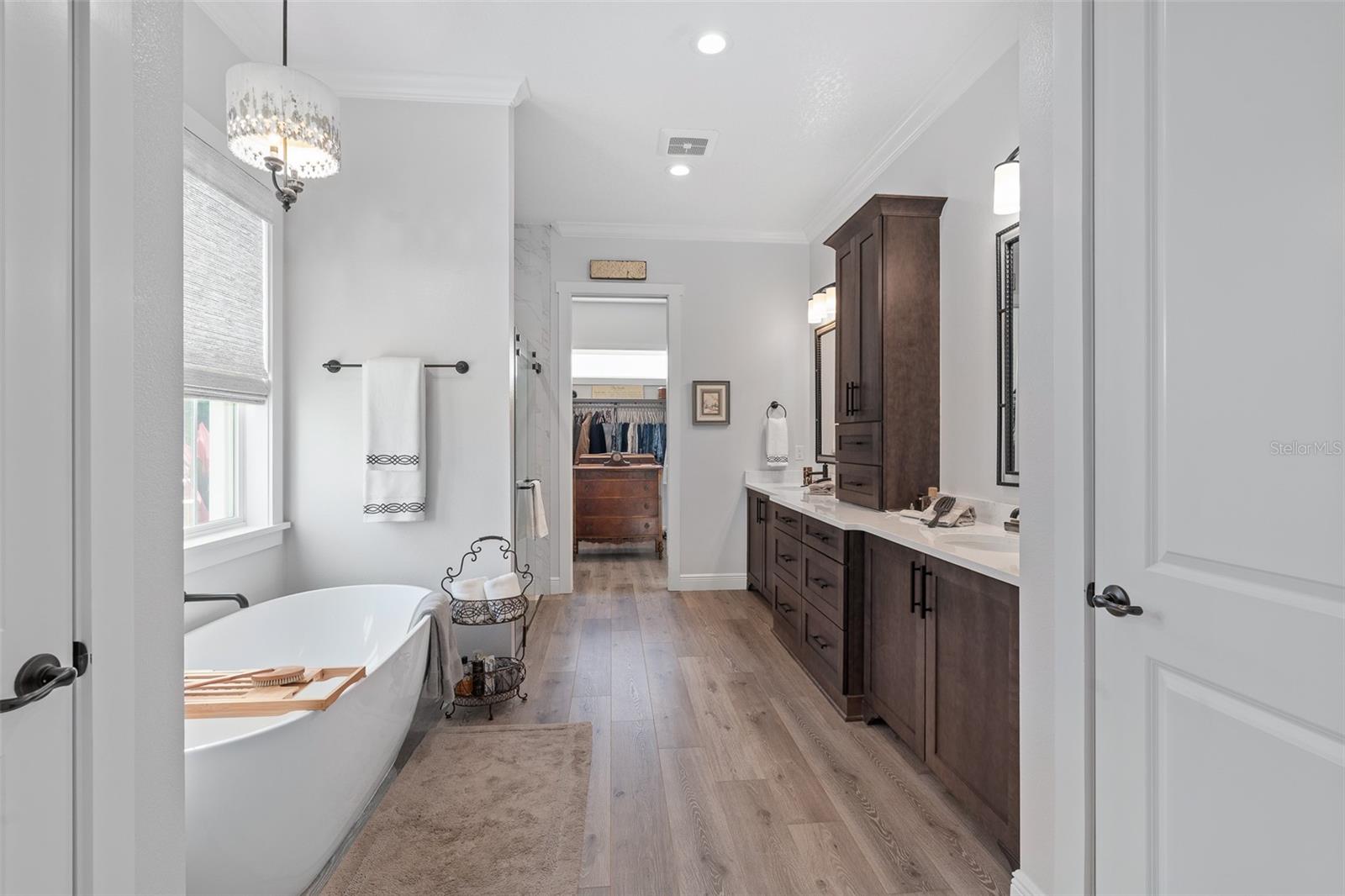 622 W 11TH AVE, MOUNT DORA, FL — photo 79