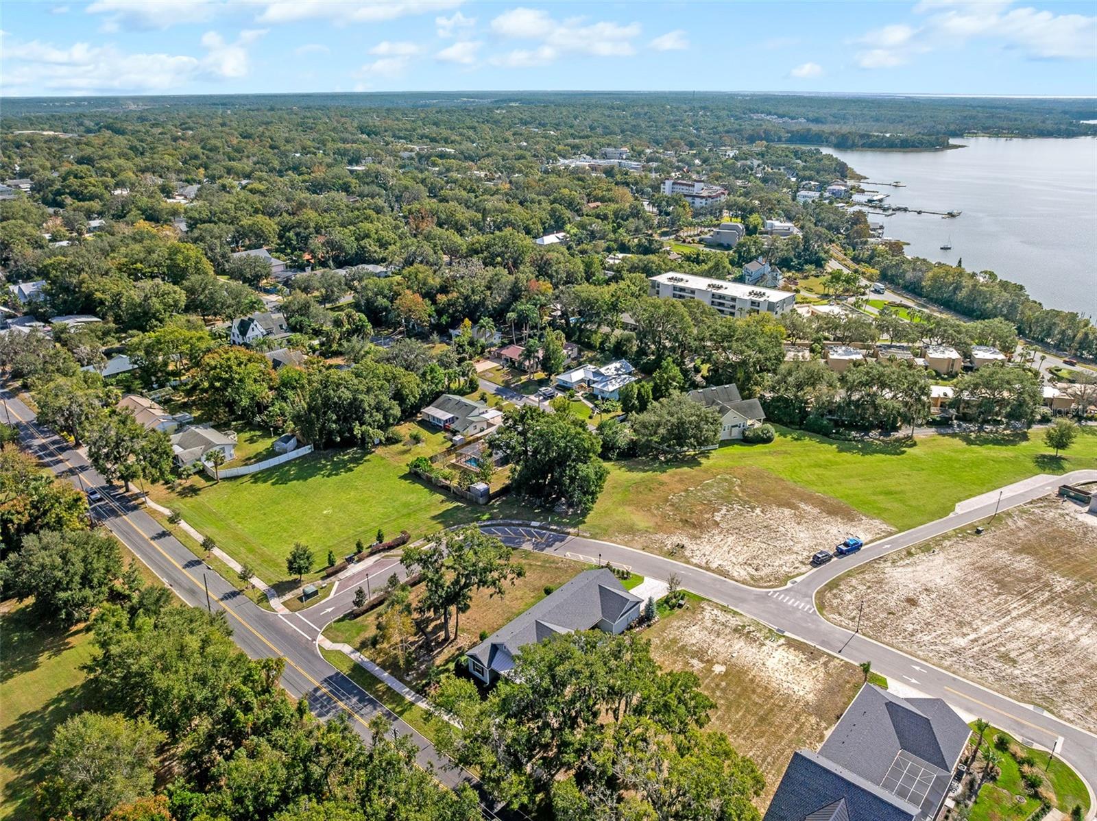 622 W 11TH AVE, MOUNT DORA, FL — photo 133