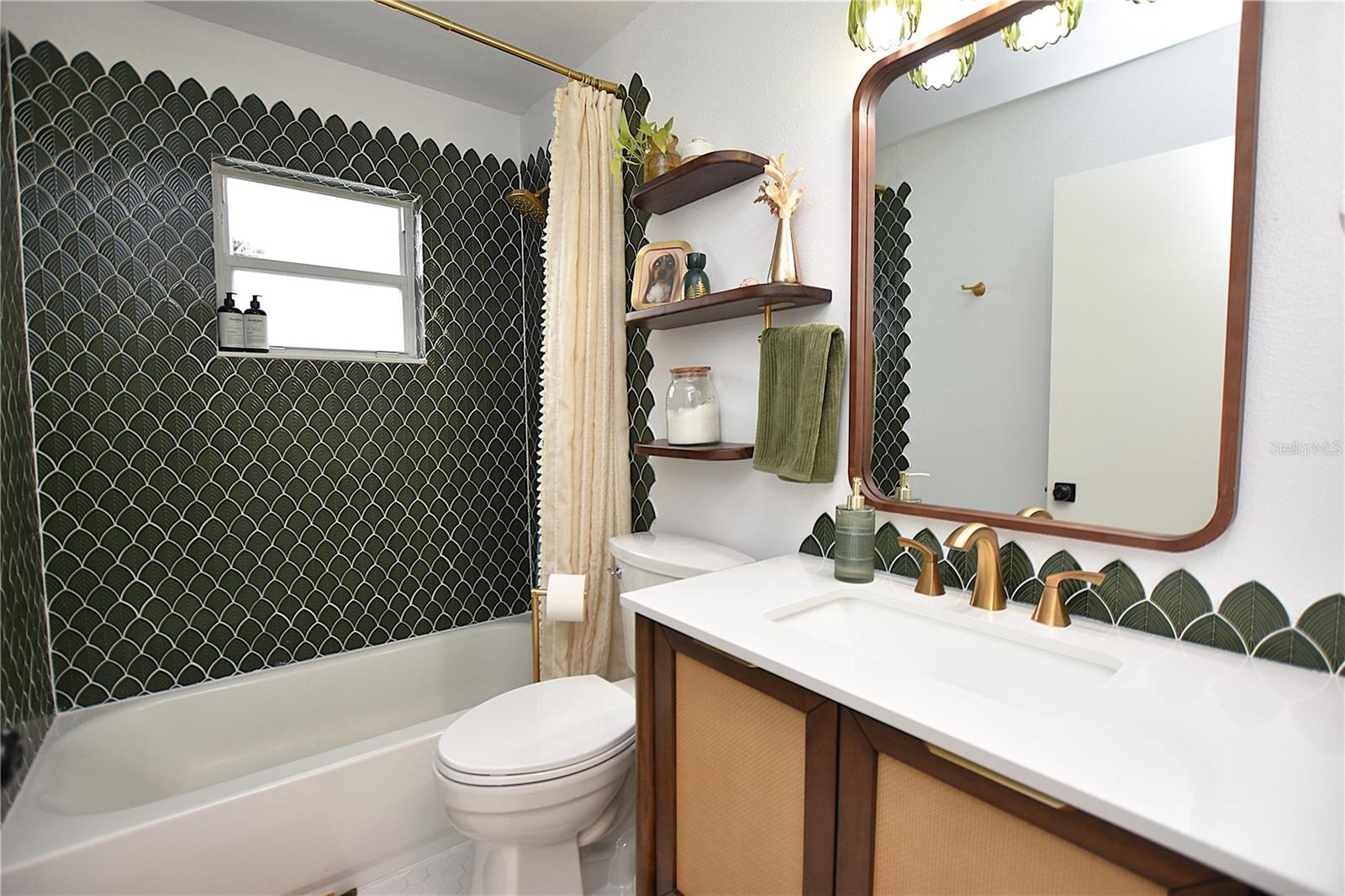2022 HATTERAS PT, LAKELAND, FL — photo 25