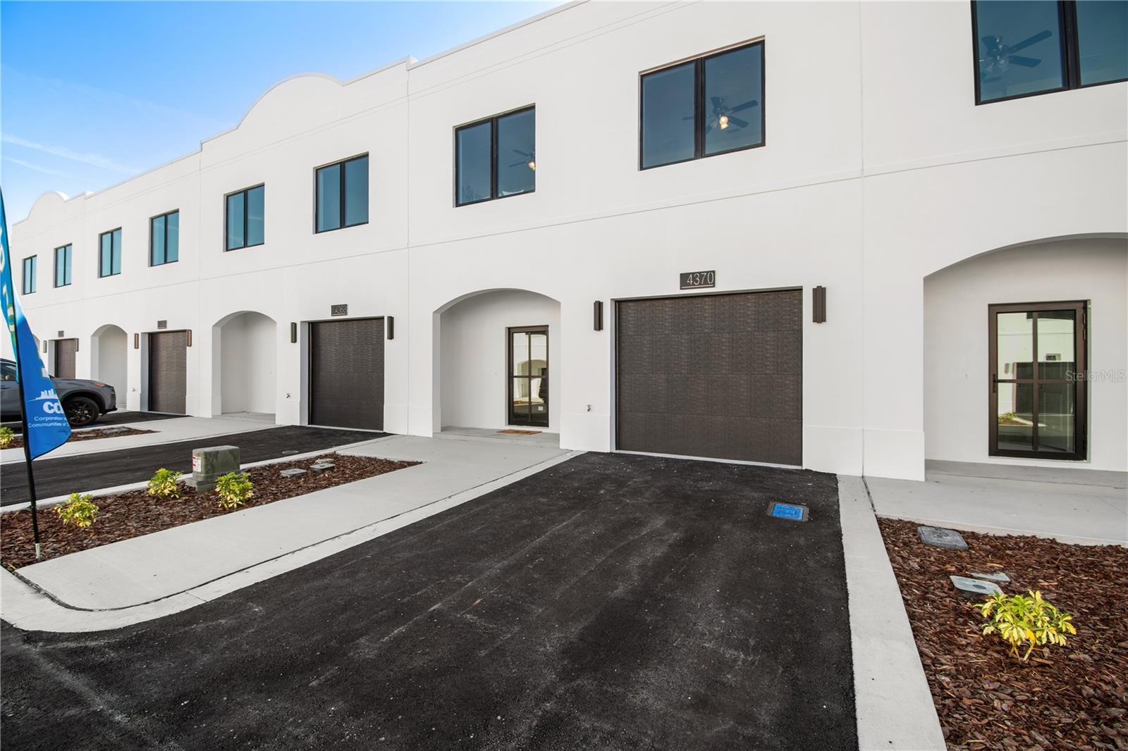 4350 CAMBIO GARDENS CT, TAMPA, FL — photo 3