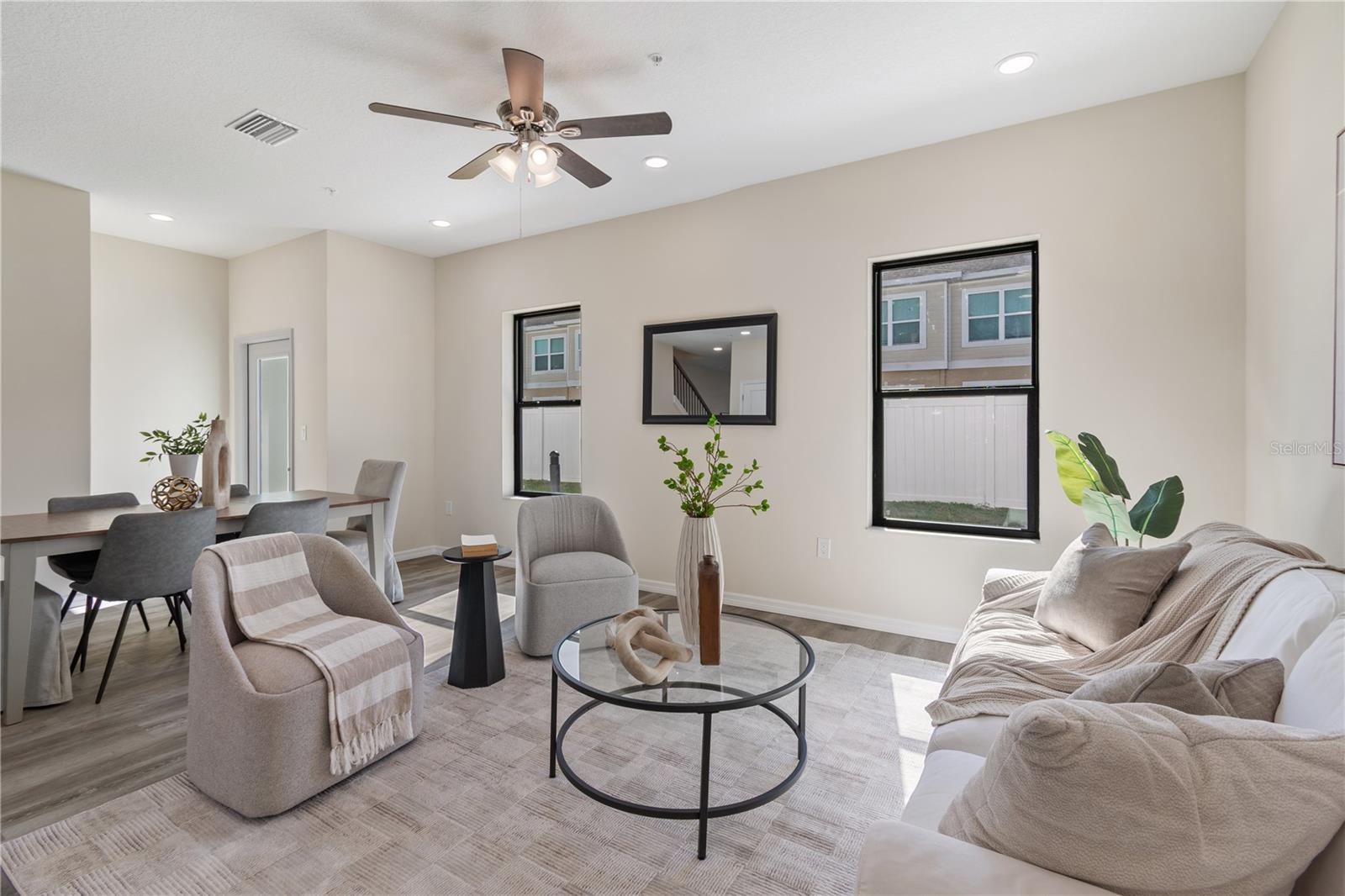 4348 CAMBIO GARDENS CT, TAMPA, FL — photo 8