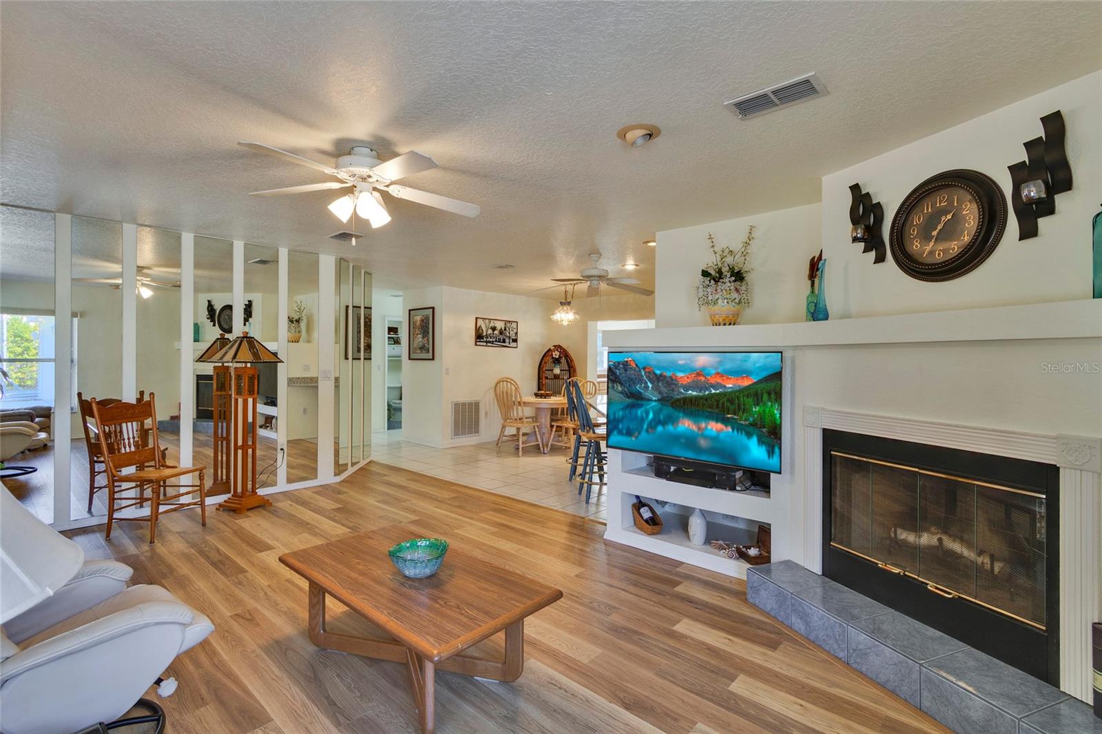 7095 BLACKBIRD AVE, WEEKI WACHEE, FL — photo 4