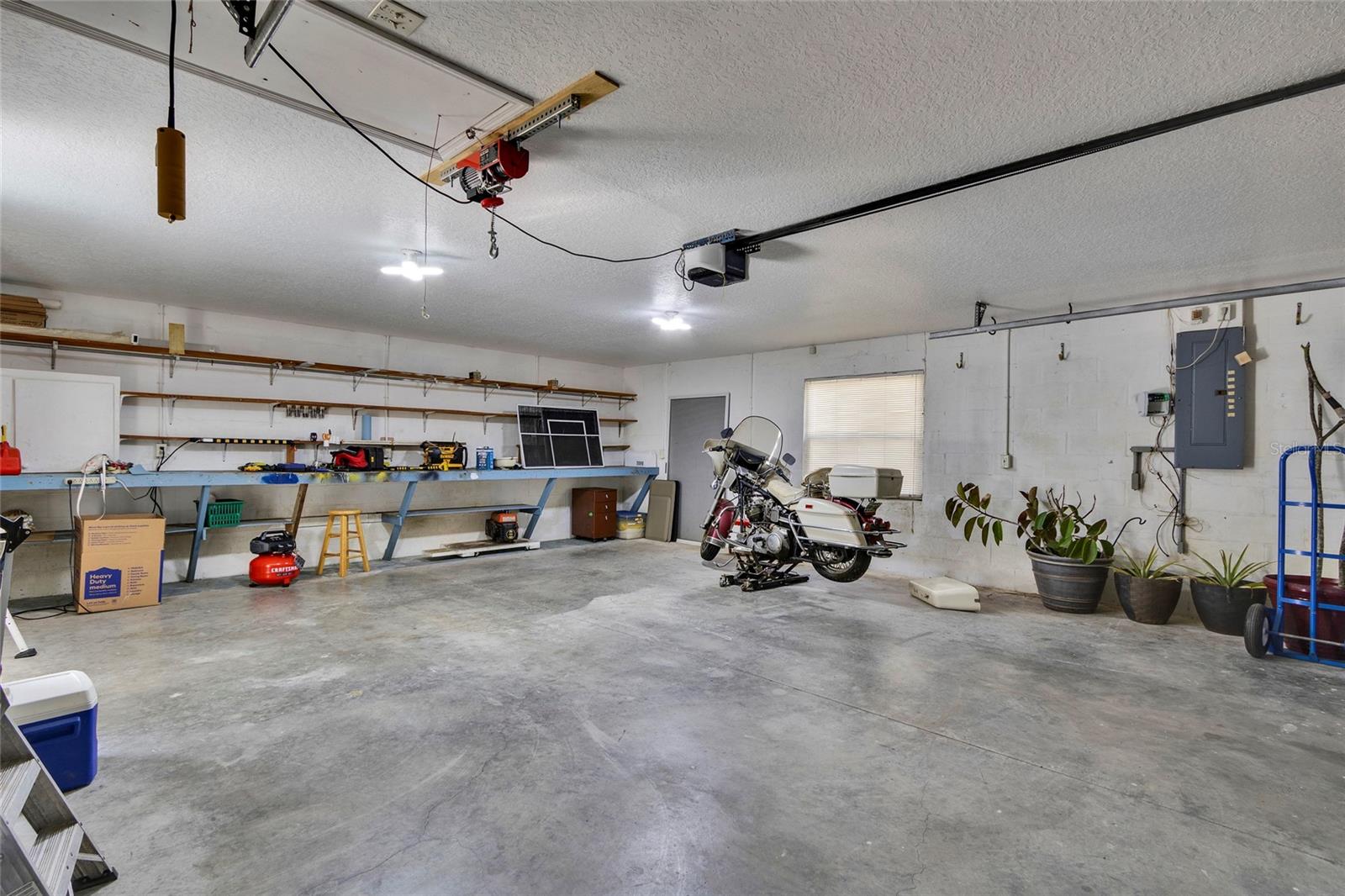 7095 BLACKBIRD AVE, WEEKI WACHEE, FL — photo 32
