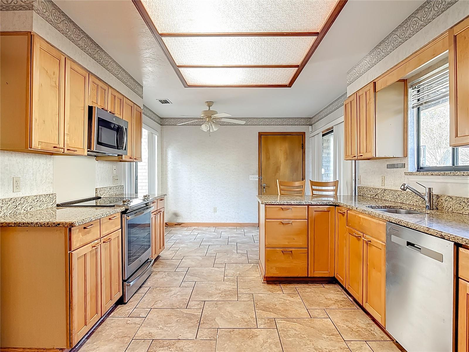 65 ELMWOOD TRL, DELAND, FL — photo 15