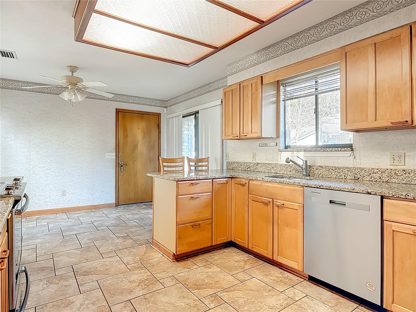 65 ELMWOOD TRL, DELAND, FL — photo 17
