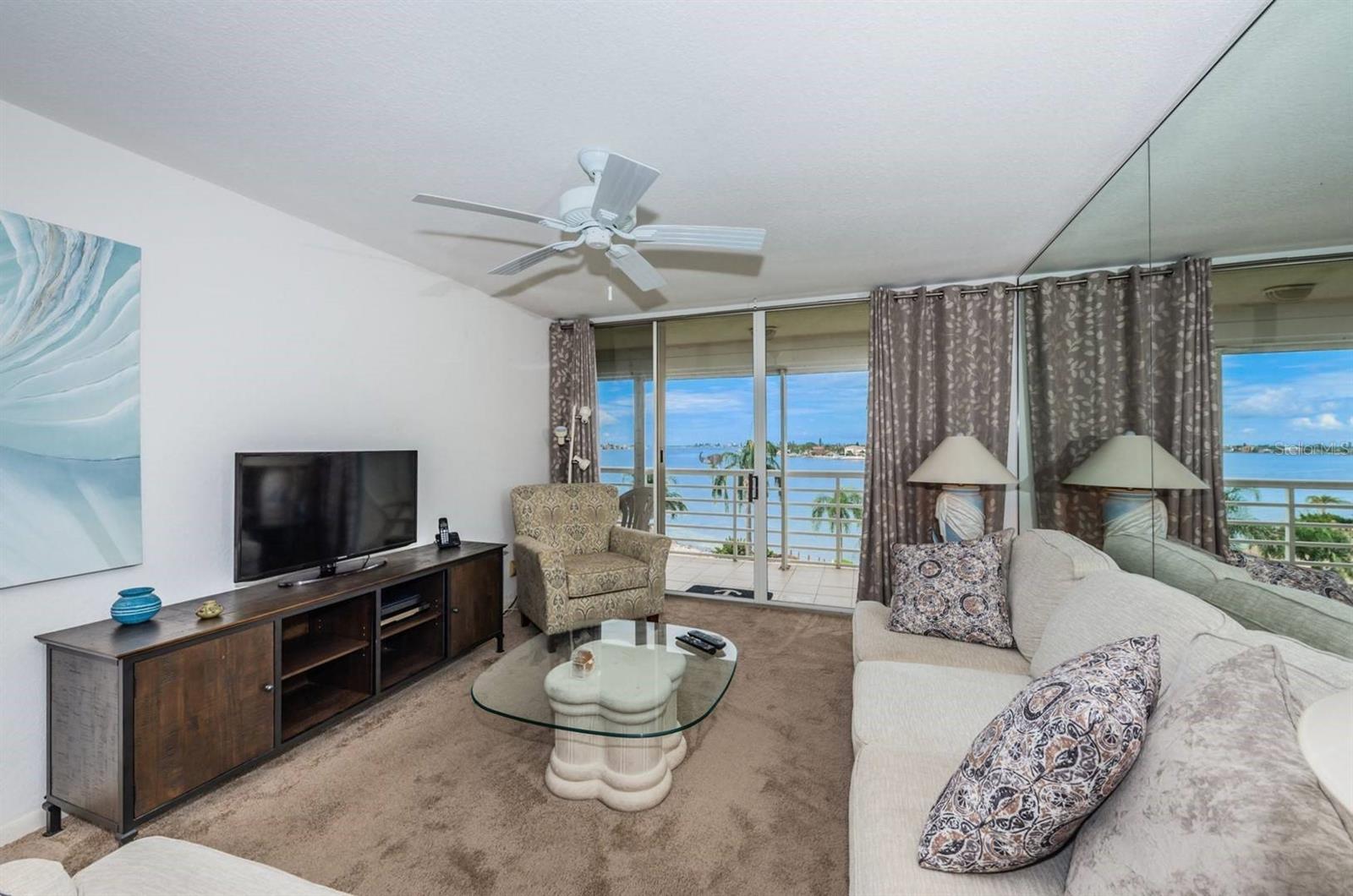 6001 BAHIA DEL MAR CIR #527, ST PETERSBURG, FL — photo 20