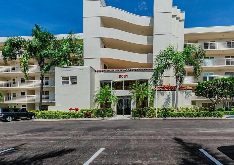6061 BAHIA DEL MAR CIR #448, ST PETERSBURG, FL — photo 4