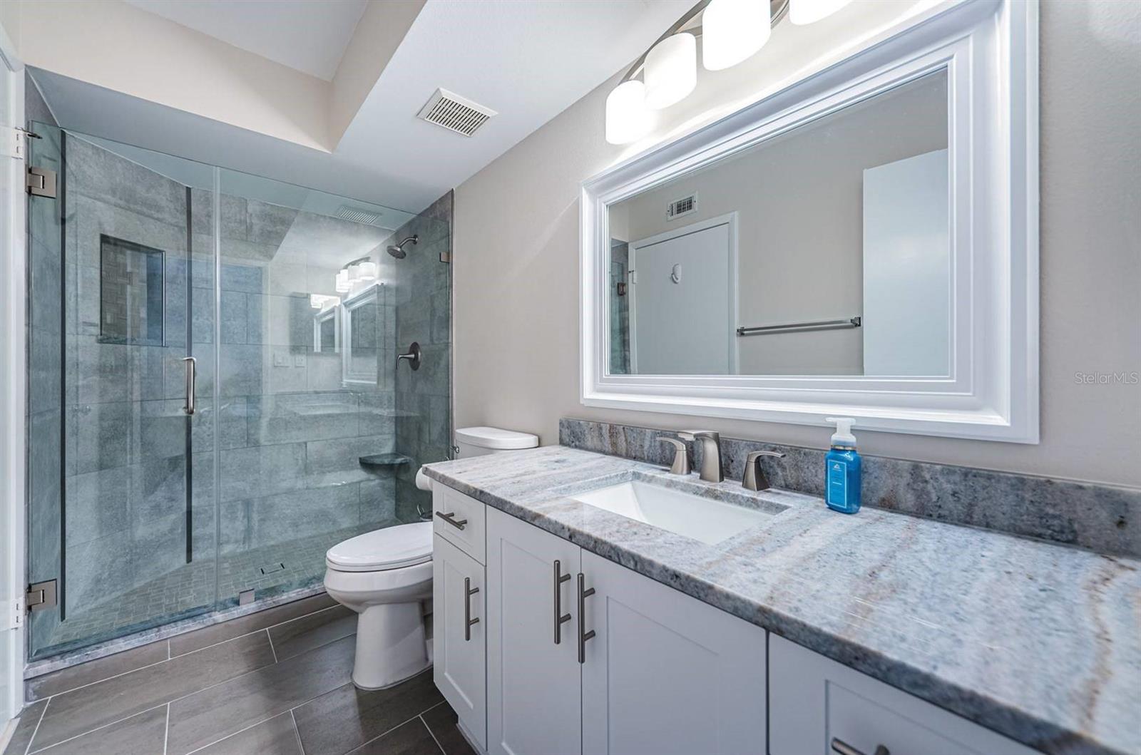 6061 BAHIA DEL MAR CIR #448, ST PETERSBURG, FL — photo 32