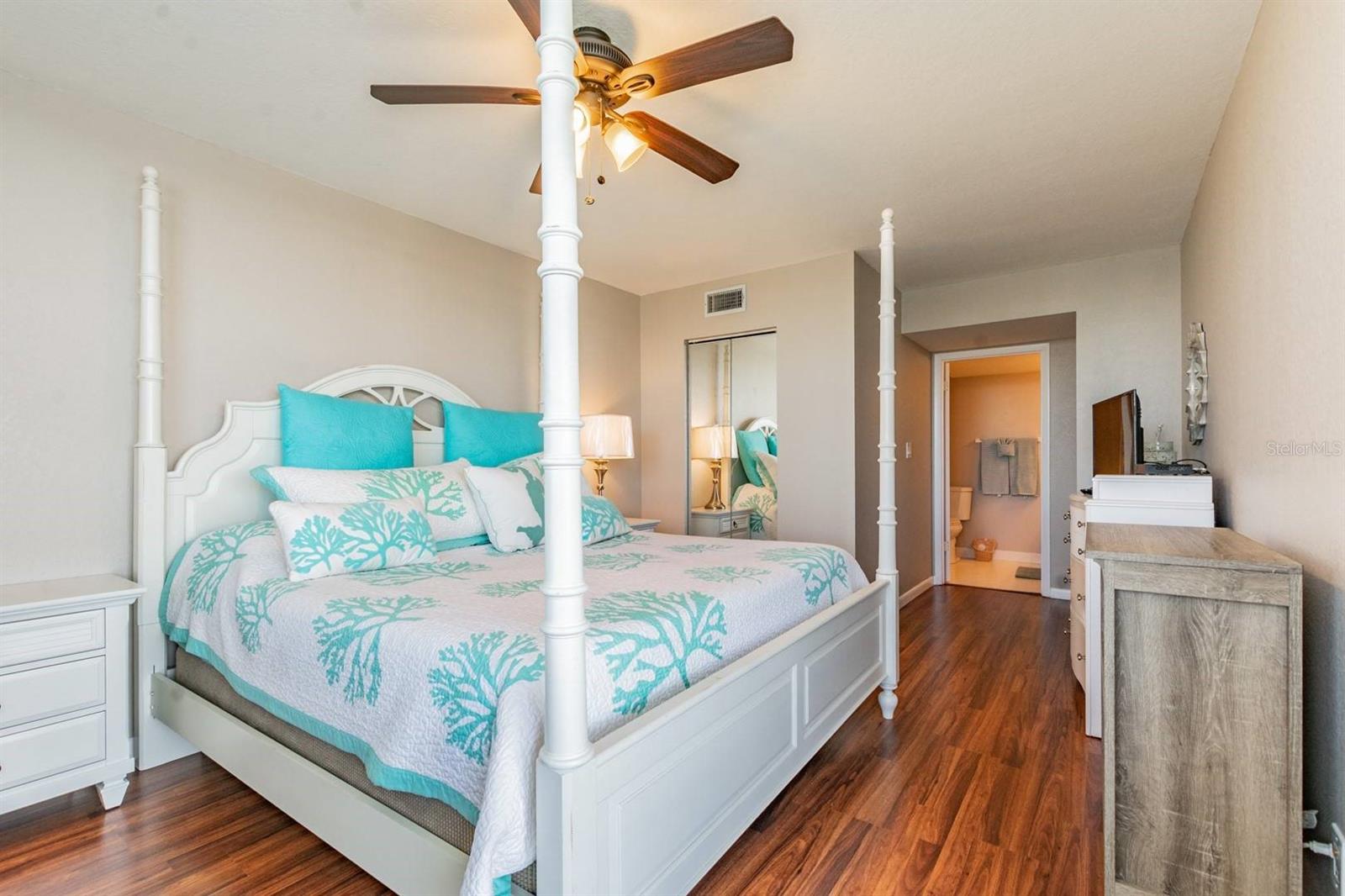 6081 BAHIA DEL MAR CIR #349, ST PETERSBURG, FL — photo 21