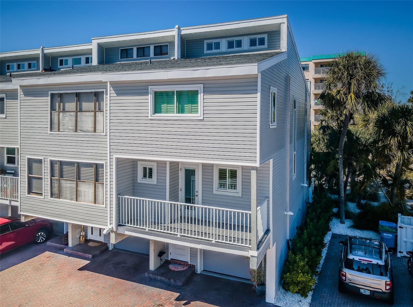 12274 1ST ST W #8, TREASURE ISLAND, FL — photo 9
